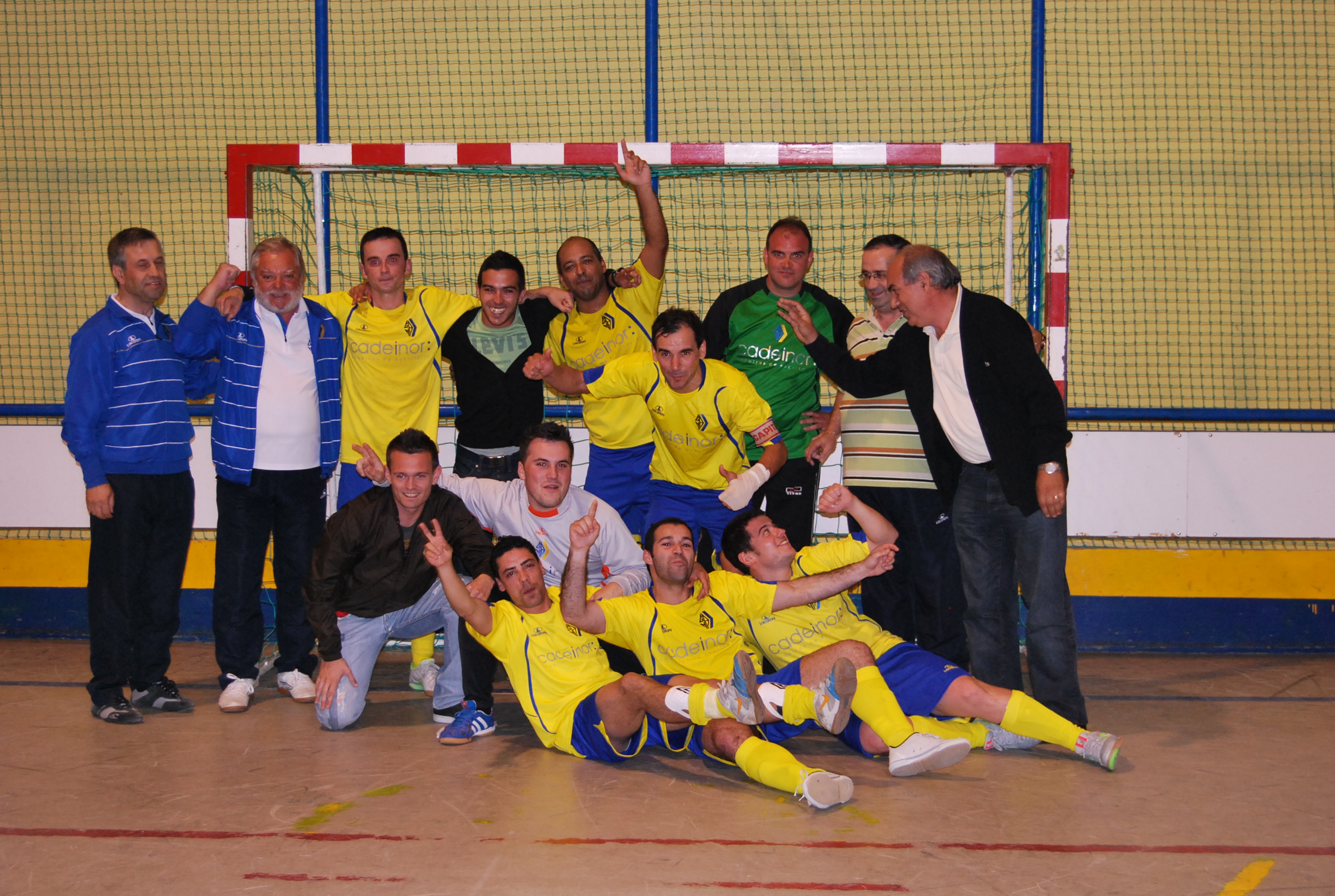 FUTSAL – EQUIPA SÉNIOR MASCULINA VENCEDORA DO CAMPEONATO DE FUTSAL CONCELHIO